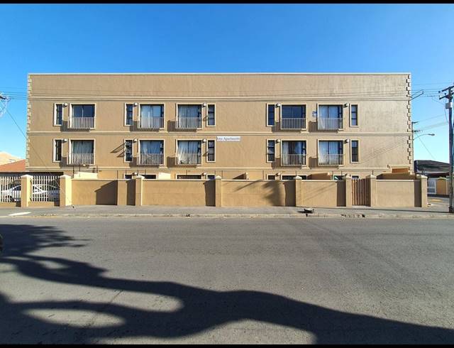 2 BEDROOM APARTMENT RENTED IN TOWNSEND ESTATE